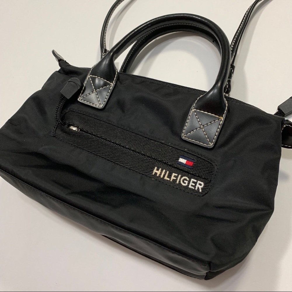 Vintage Tommy Hilfiger Purse w Hilfiger Spellout